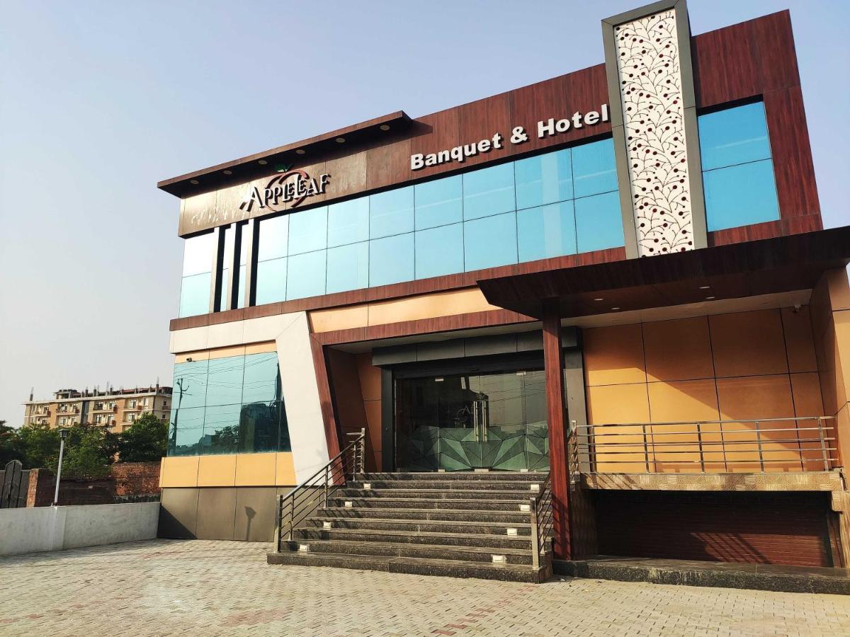 Oyo 92169 Apple Leaf Banquet & Hotel Alīgarh 외부 사진